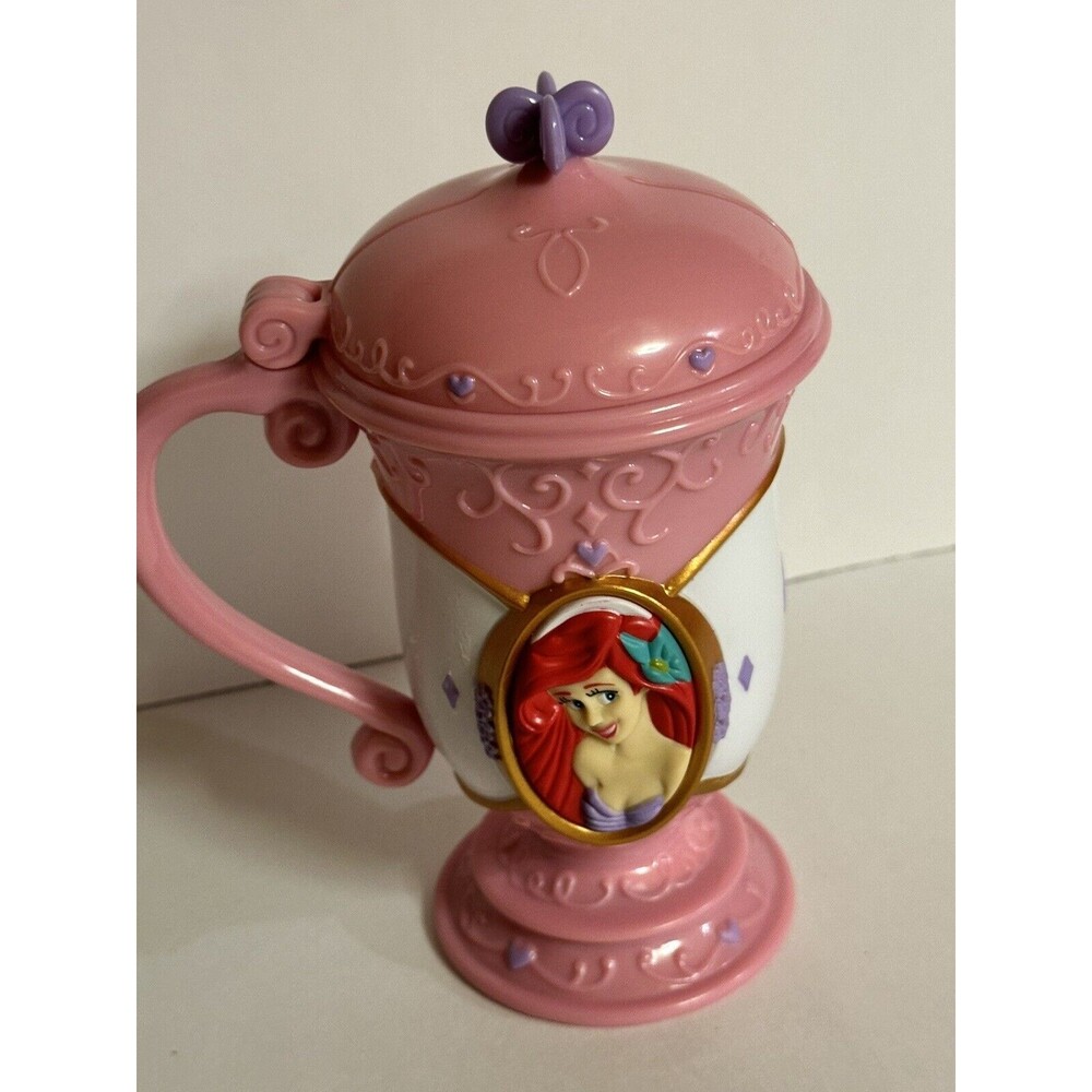 Little Mermaid Princess‎ Ariel Plastic Cup with Flip Lid Pink Disney On Ice Mug